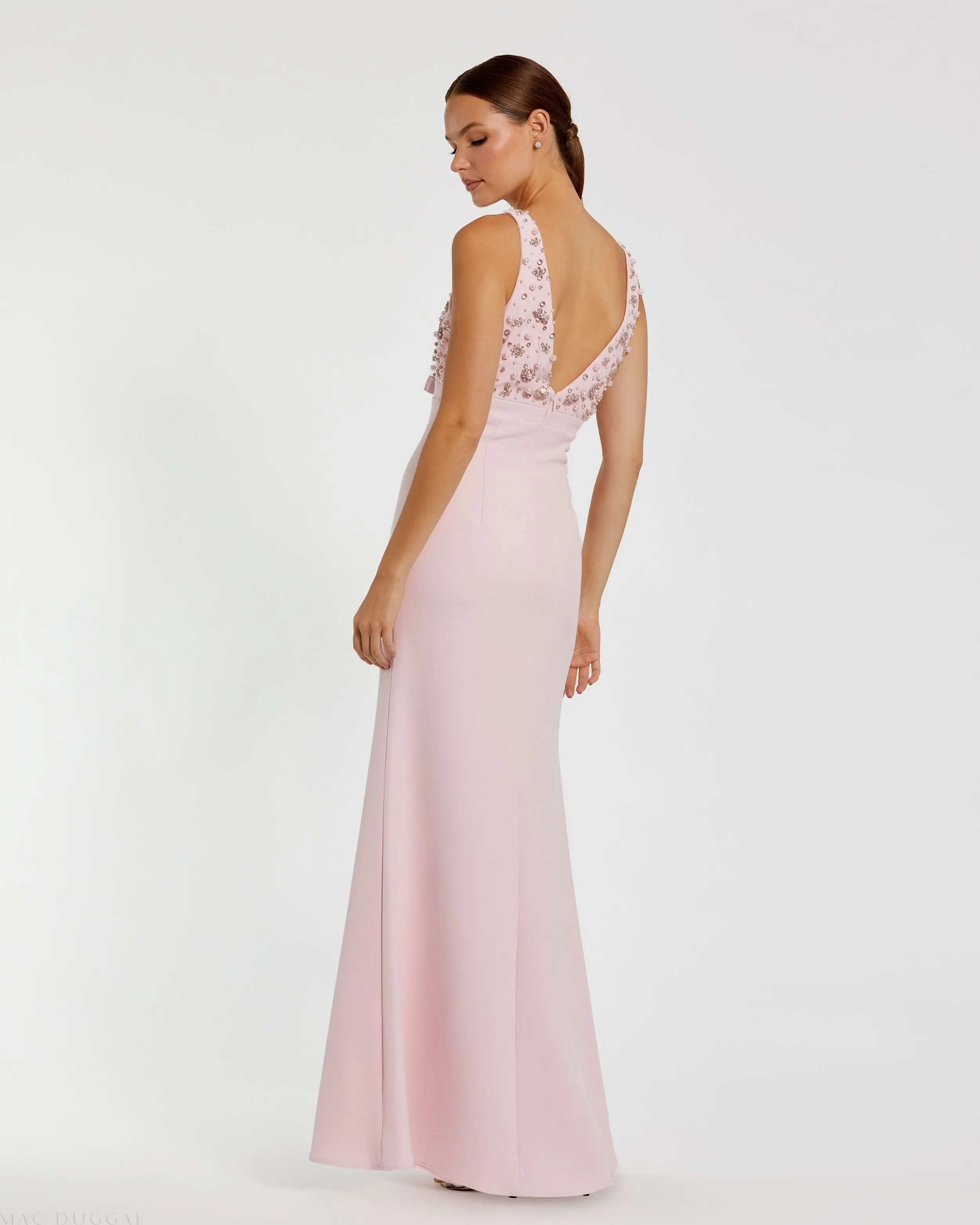 Pink Sleeveless Embellished Crepe Gown With Bow - Image 3