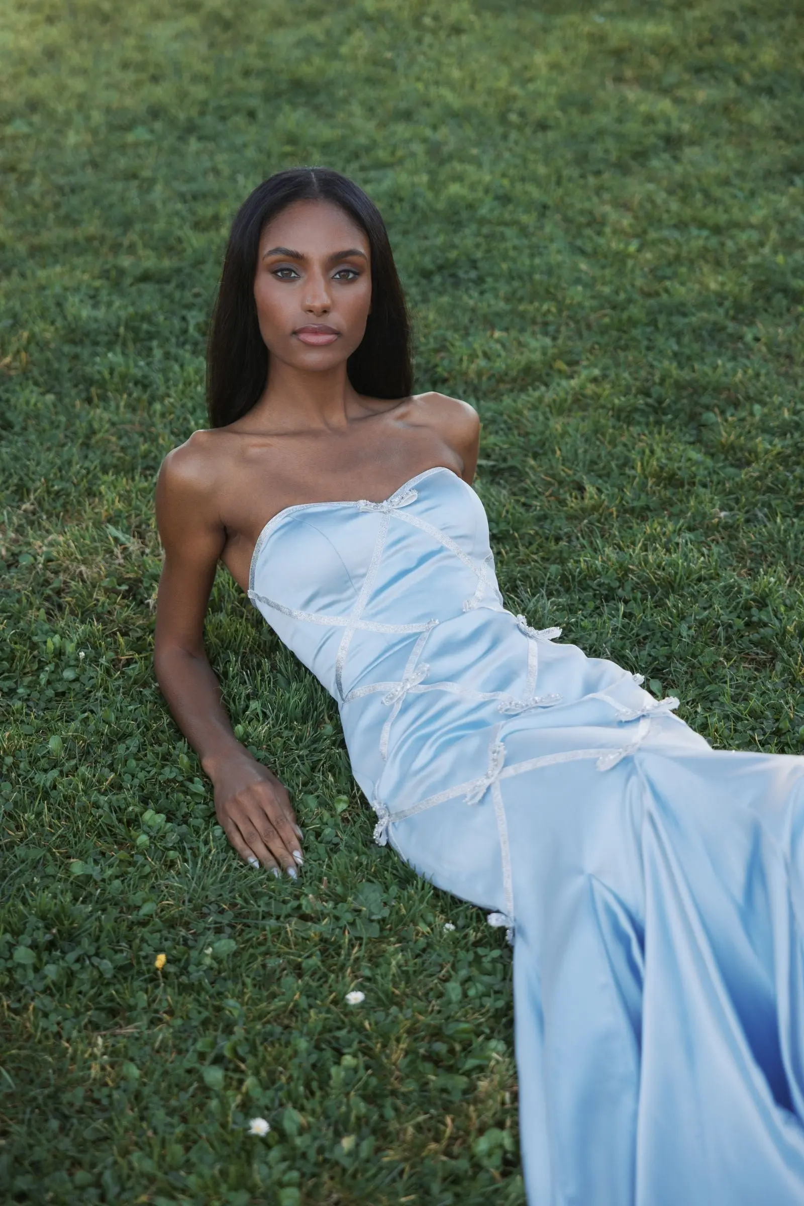 Blue Strapless Satin Trumpet Gown With Bow Details - Image 5