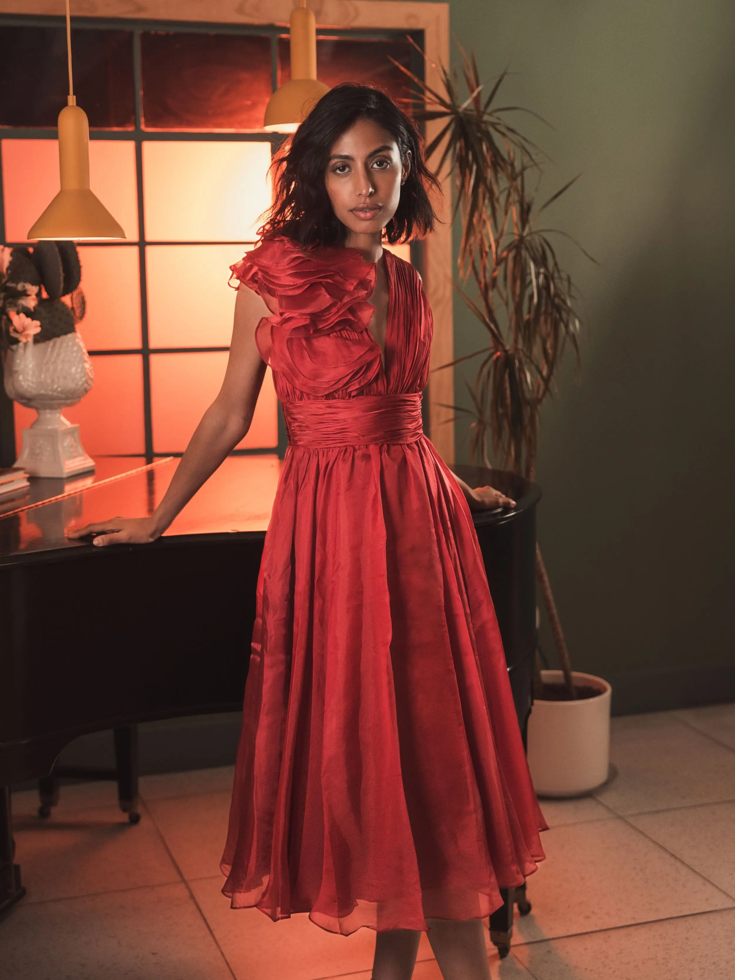 Red Sleeveless Chiffon A-Line Tea Length Cocktail Dress - Image 4