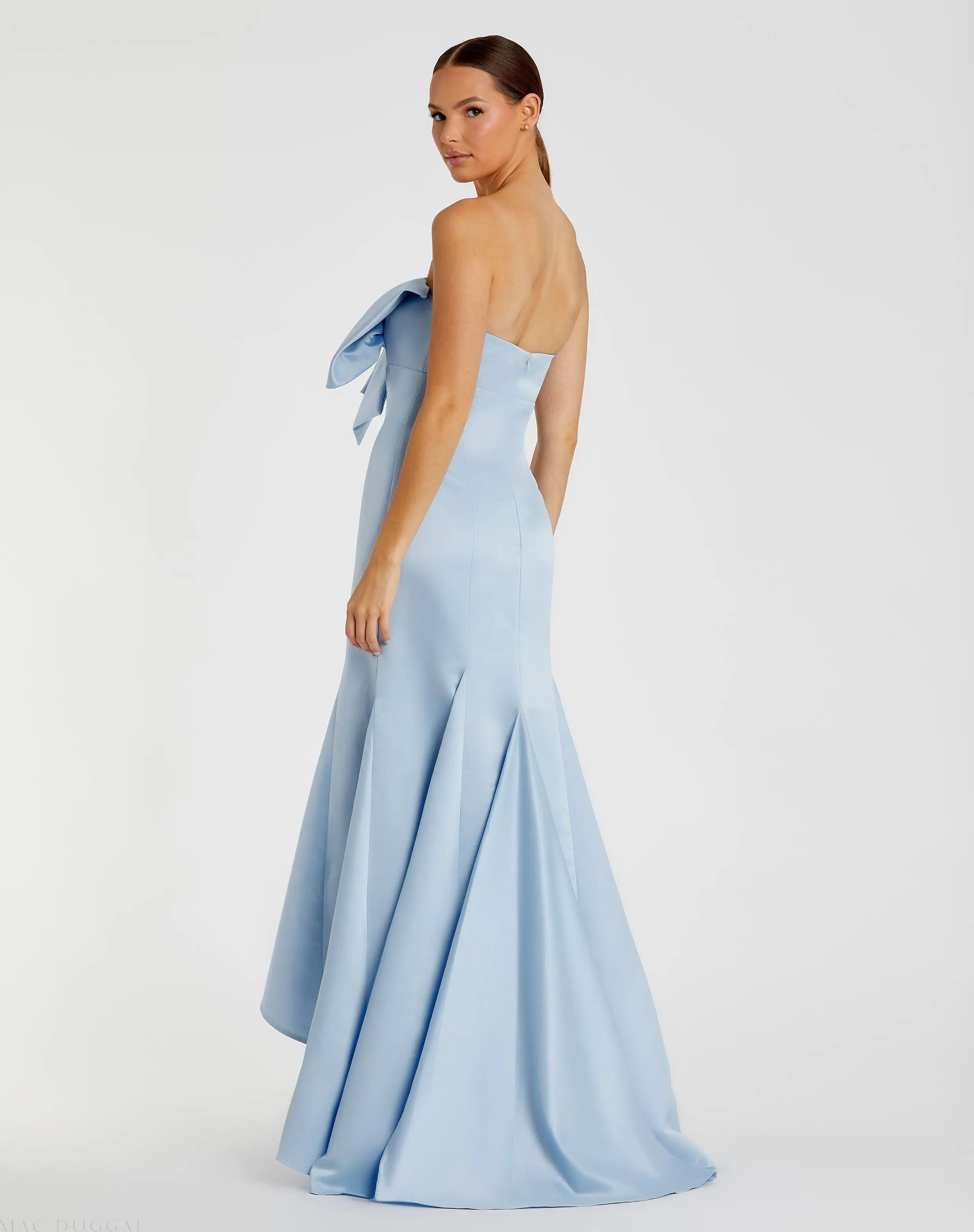 Light Blue Strapless Bow Mermaid Gown - Image 3