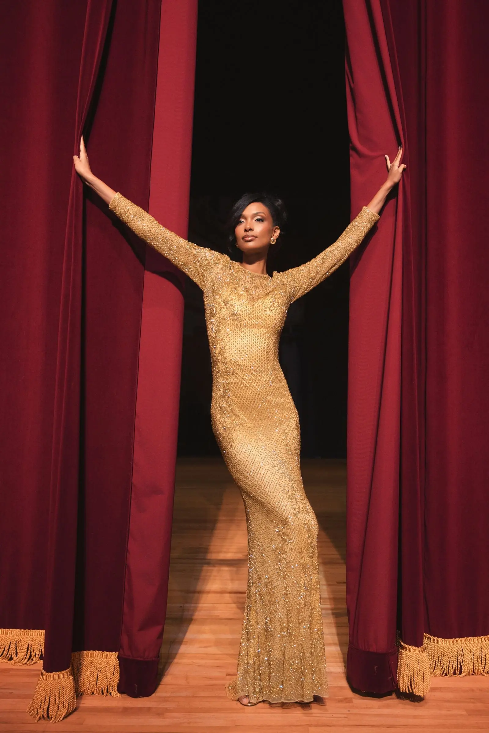 Gold Floral Beaded Evening Gown - Image 4