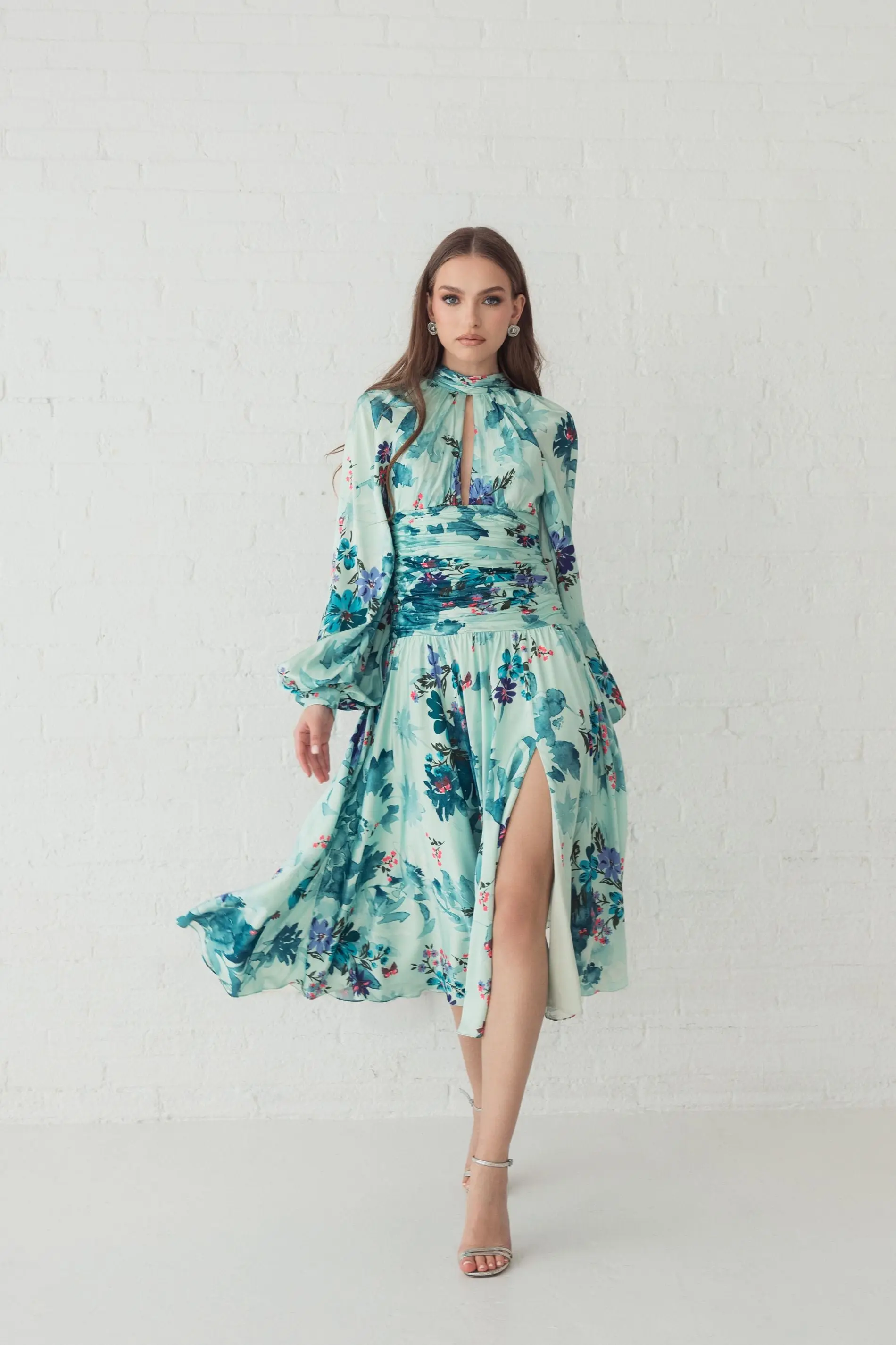 Green Keyhole Satin Long Sleeve Floral Dress - Image 4