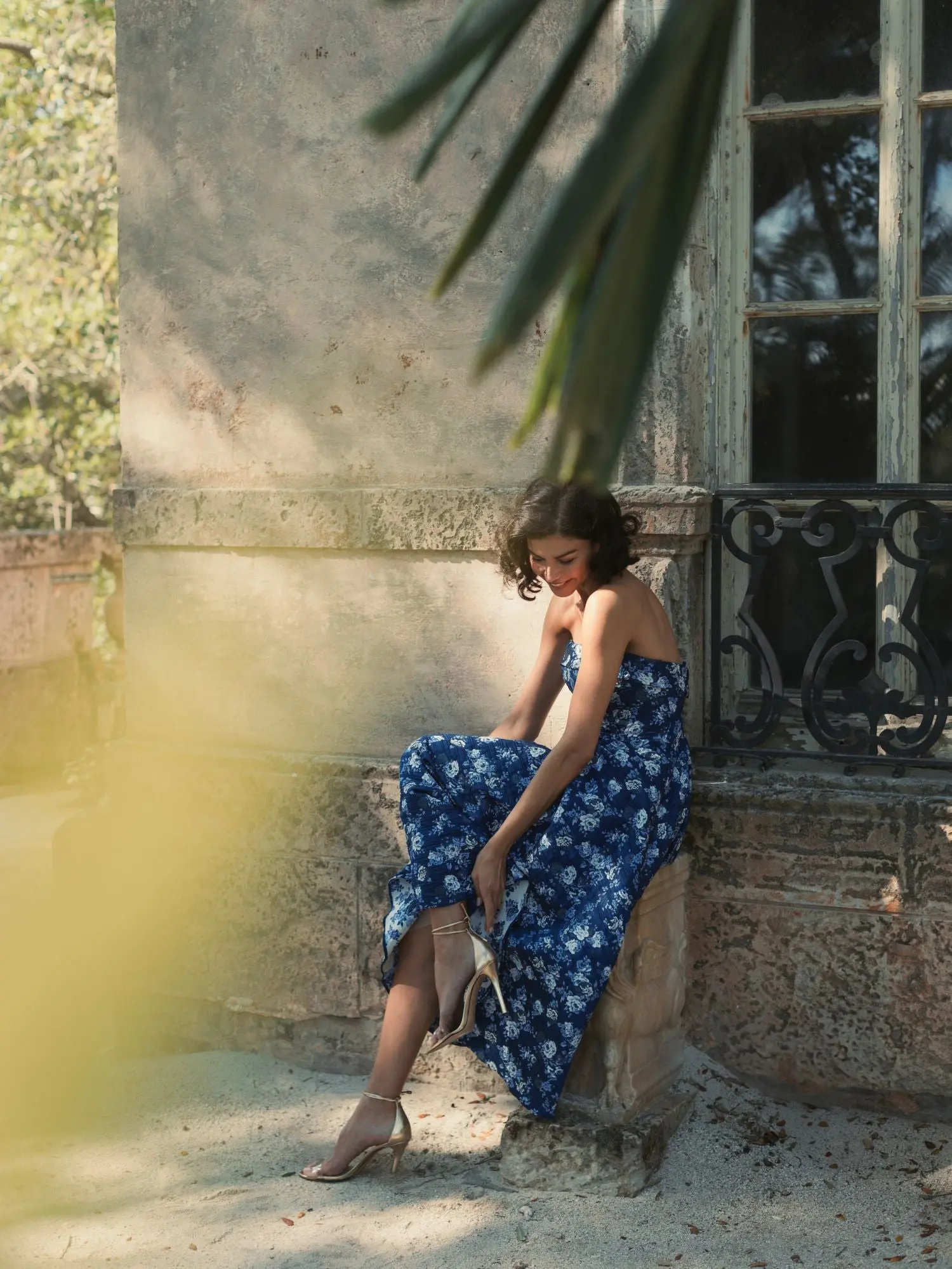 Blue Strapless Brocade Midi Dress - Image 7