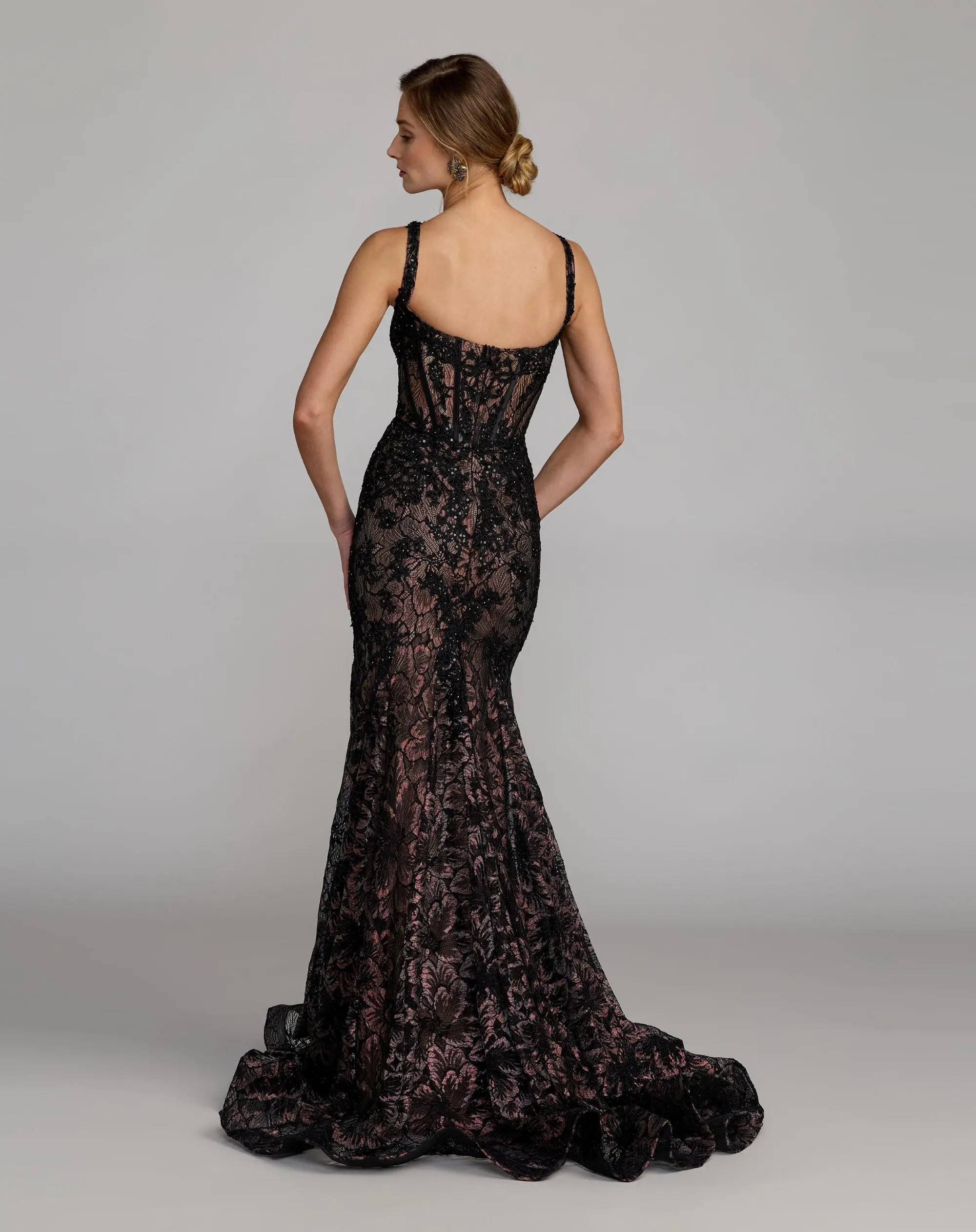 Black Sleeveless Embellished Lace Mermaid Gown - Image 7