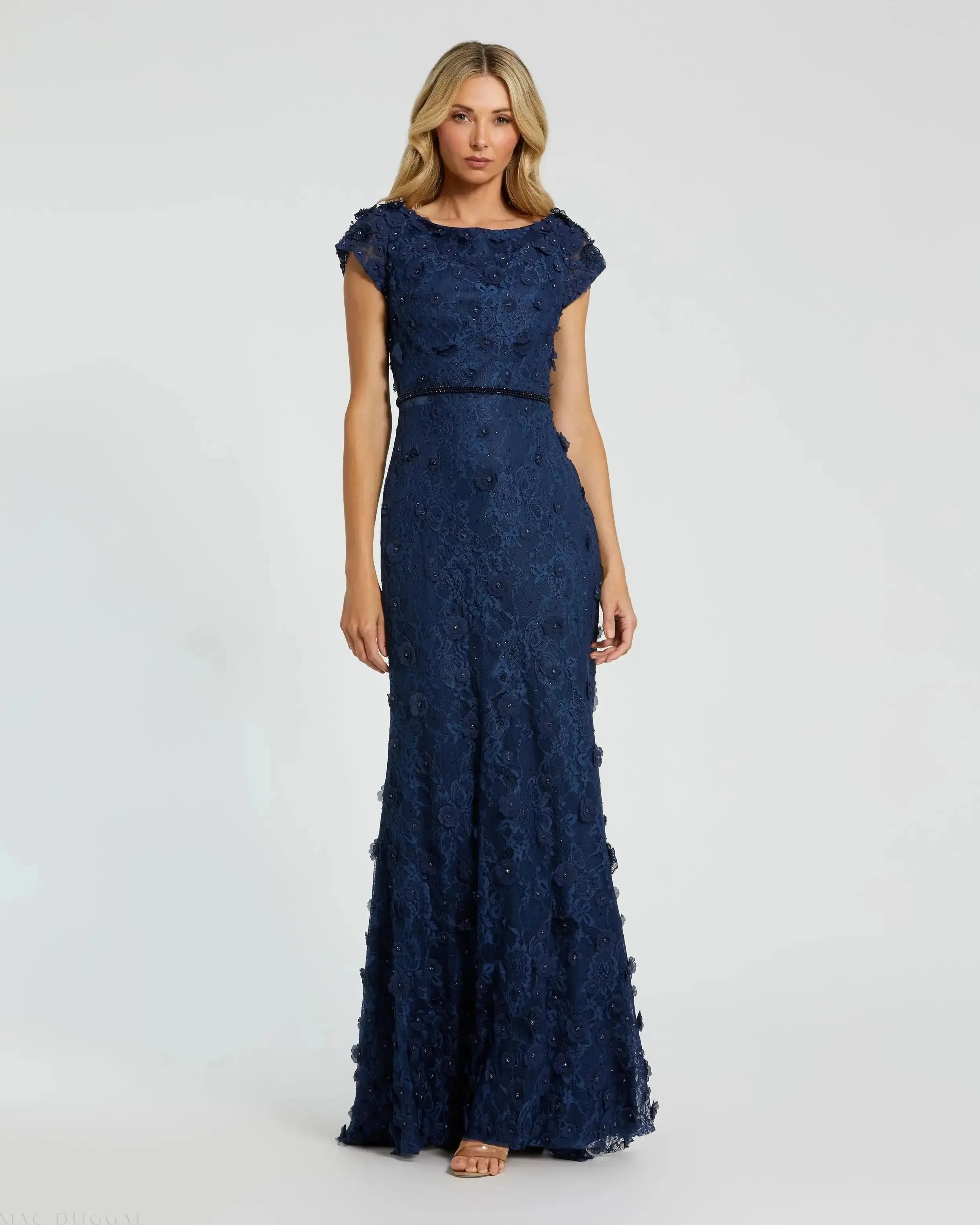 Floral Applique Boat Neck Short Sleeve Gown - Image 4