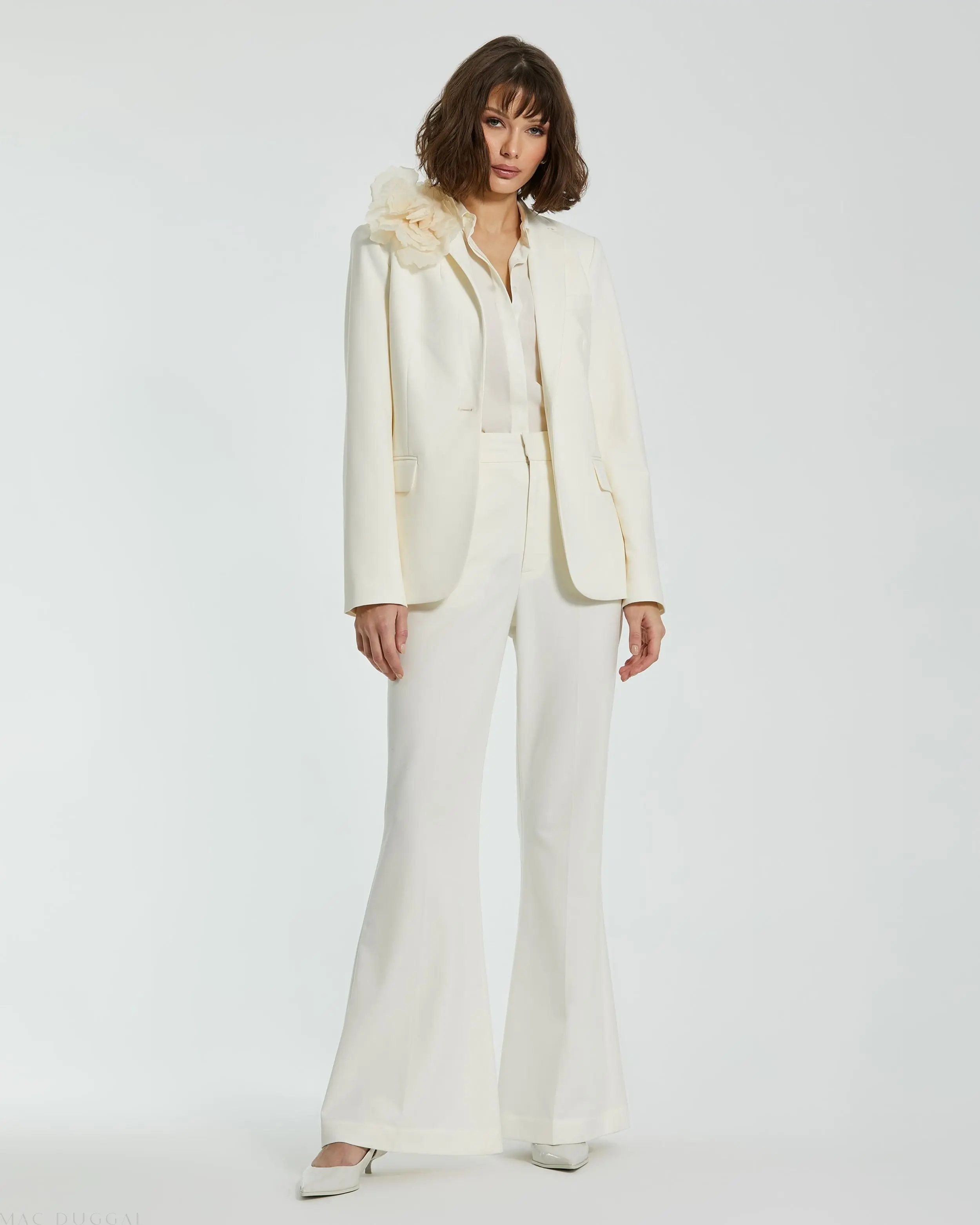 Ivory Classic Crepe Blazer Jacket With Flower - Image 3